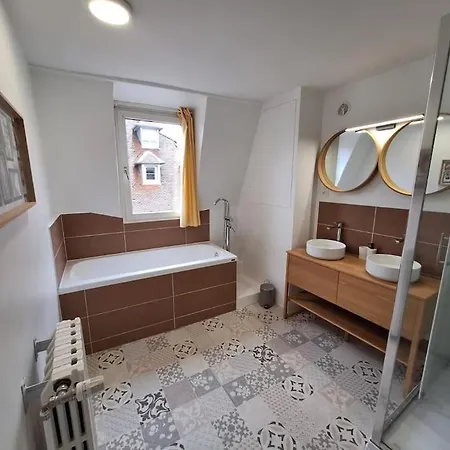 Lumineux T2 50 M2 - Hypercentre Besancon Appartement Buitenkant foto